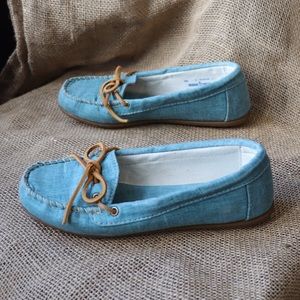 Minnetonka Denim Style Mocassin